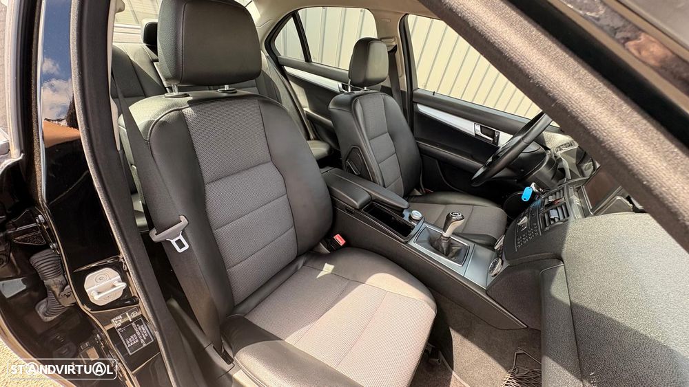 Mercedes-Benz C 220 CDi Avantgarde - 8