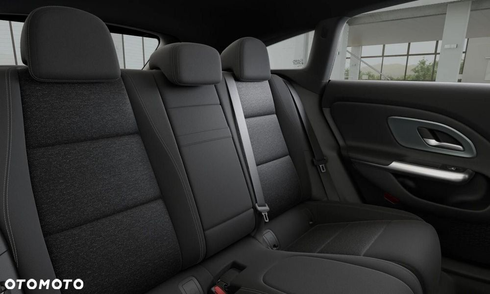 Mercedes-Benz CLA - 7