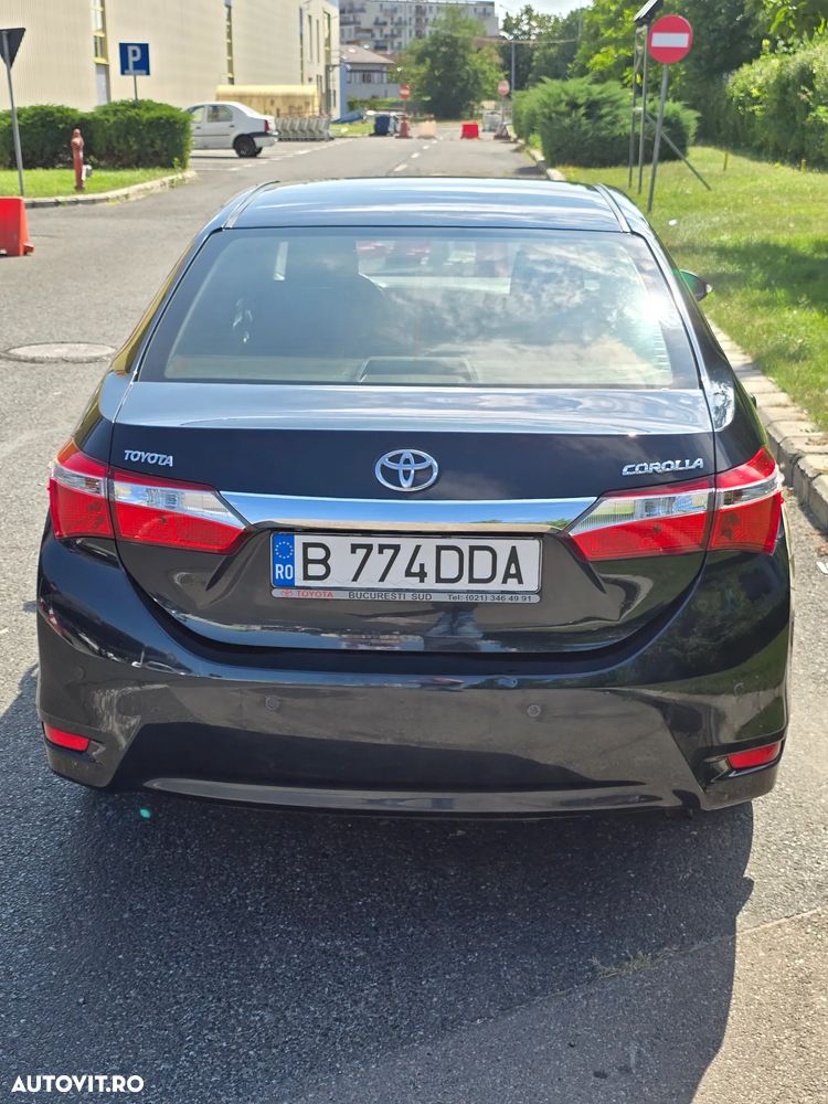 Toyota Corolla 1.6 Valvematic CVT Sol - 3