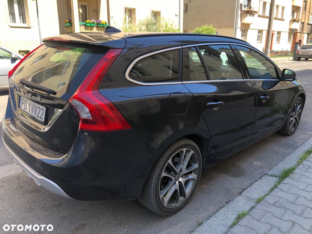 Volvo V60 D3 Momentum - 9