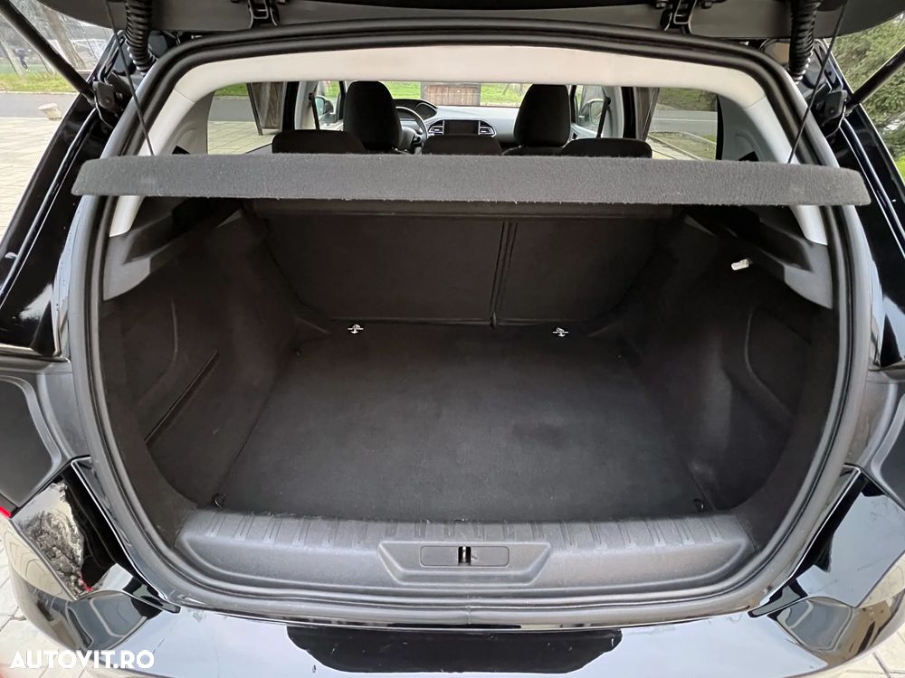 Peugeot 308 PureTech 110 Stop & Start Style - 15