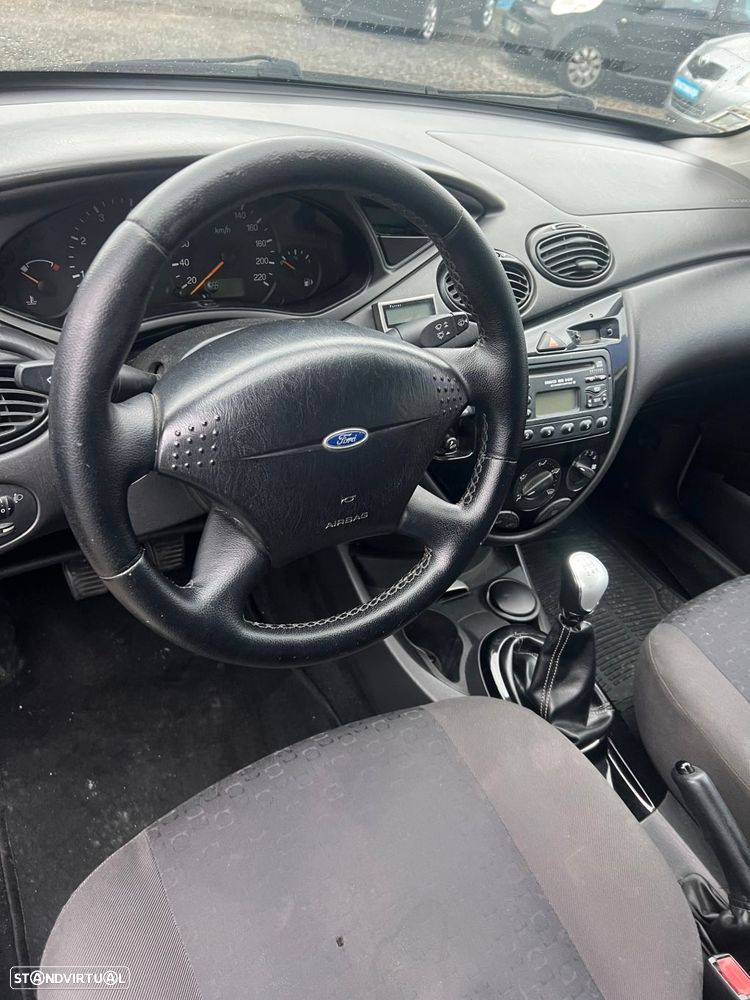 Ford Focus SW 1.8 TDdi Comfort - 15