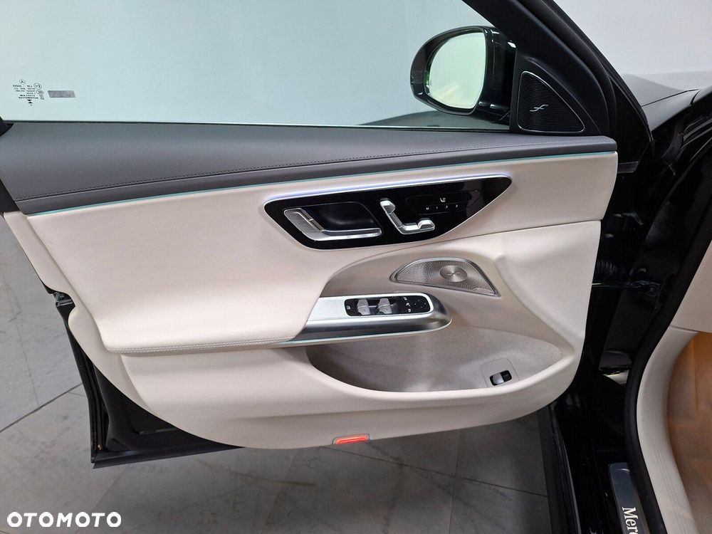 Mercedes-Benz Klasa E - 20