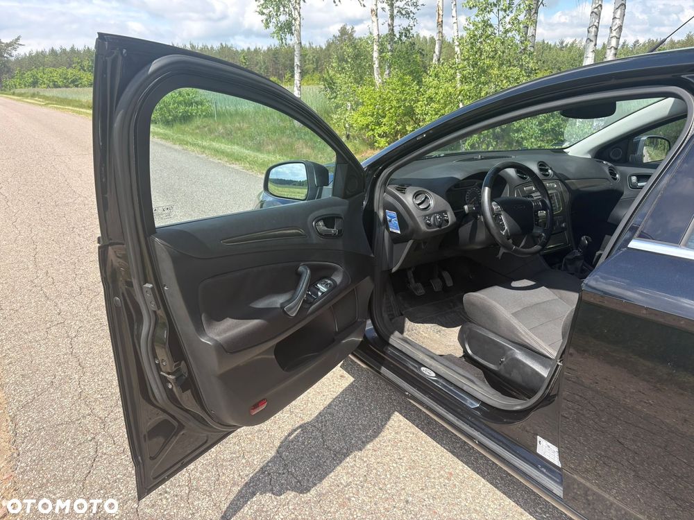 Ford Mondeo - 3