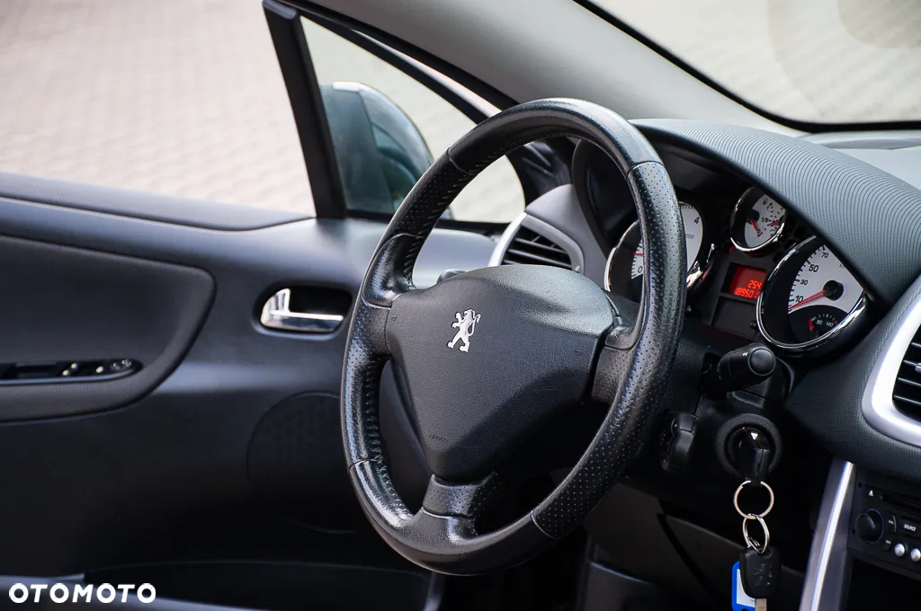 Peugeot 207 CC 120 VTi Platinum - 11