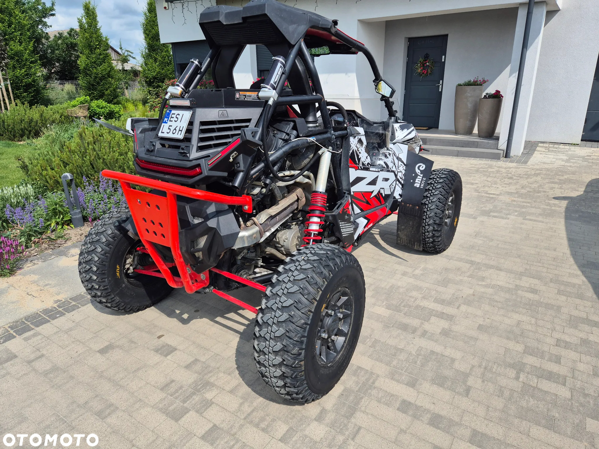 Polaris RZR