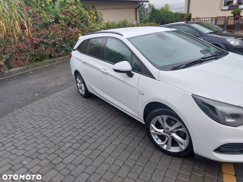 Opel Astra 1.5 D Start/Stop Business Elegance - 3