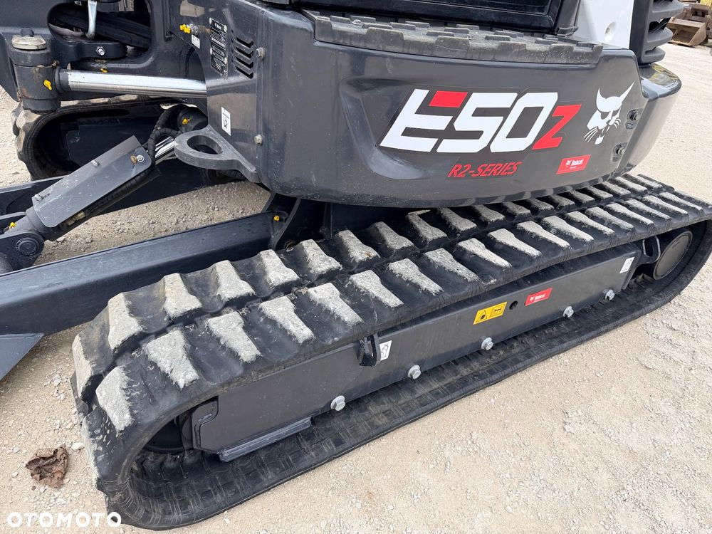 Bobcat Minikoparka BOBCAT E50Z e55 E60 5 6 tony e 50 z dodatk linie hydr e35 e 34 e35z cat 304 303,5 serwisowana 1 wł koparka gąsienicowa Cat 303.5 304 305 305.5 306  Kubota 3,5tony - 9