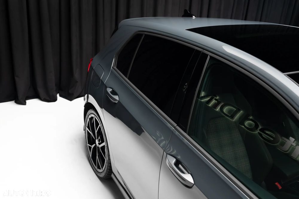 Volkswagen Golf 2.0 TSI DSG GTI - 33