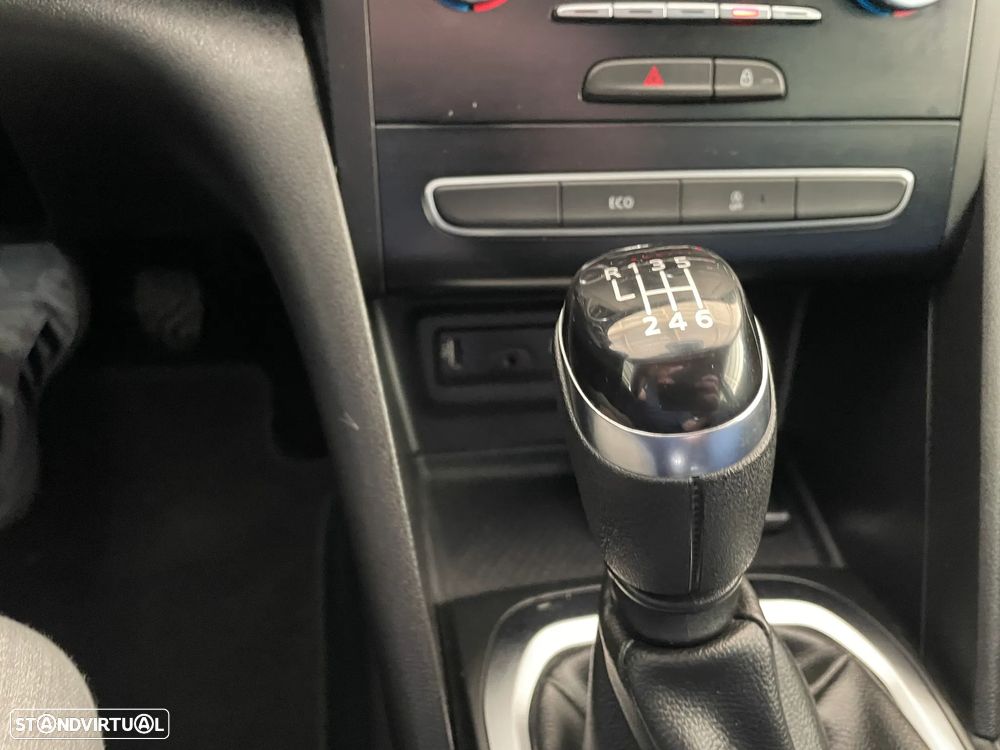 Renault Mégane Sport Tourer 1.5 dCi Limited - 20