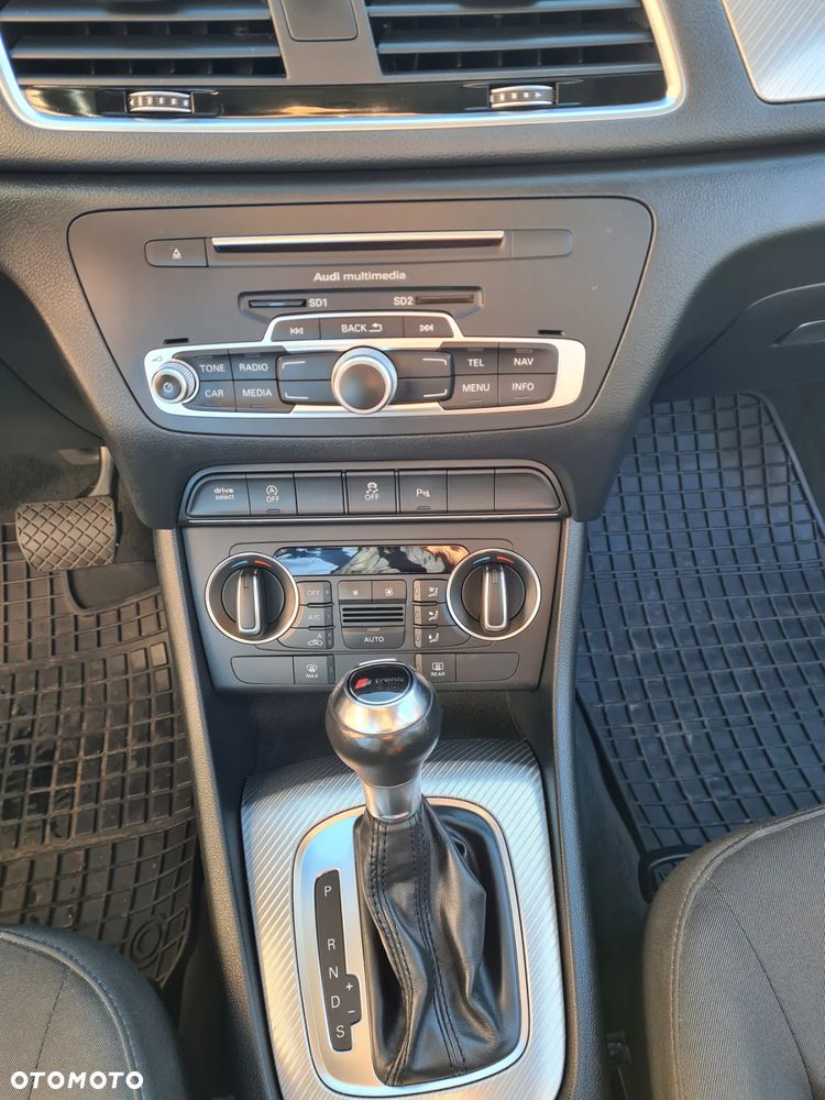 Audi Q3 1.4 TFSI S tronic - 26