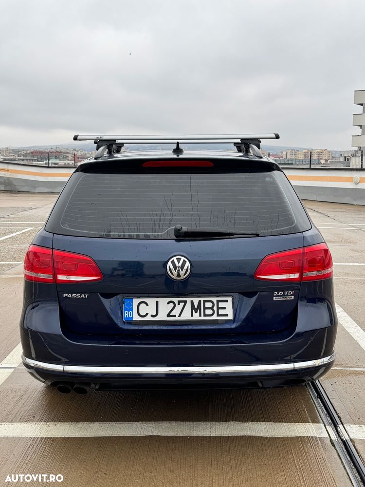 Volkswagen Passat 2.0 TDI BlueMotion Technology DSG Comfortline - 2