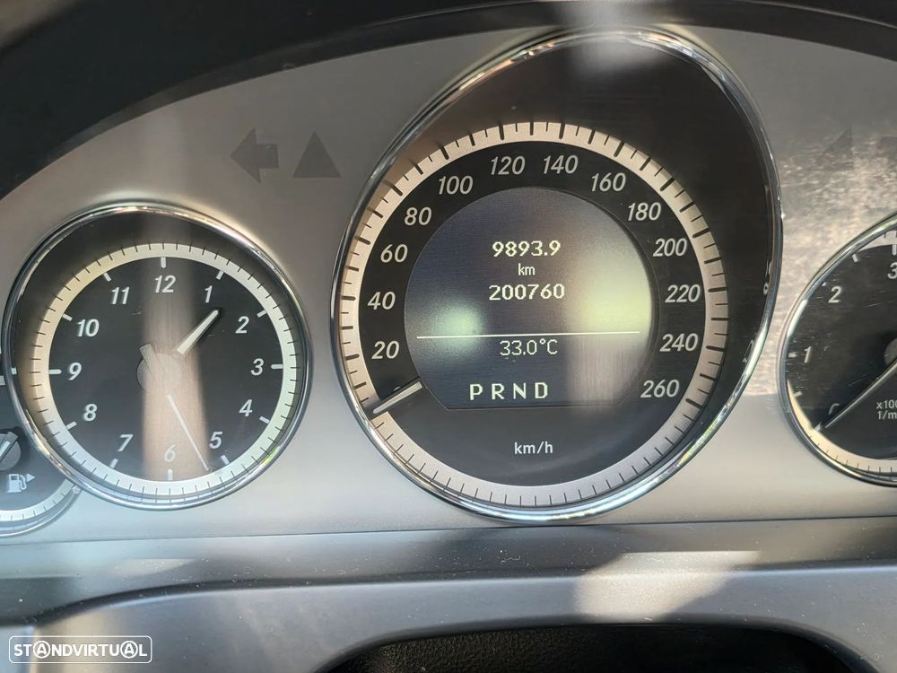 Mercedes-Benz E 250 CDi Avantgarde BlueEfficiency Auto - 1