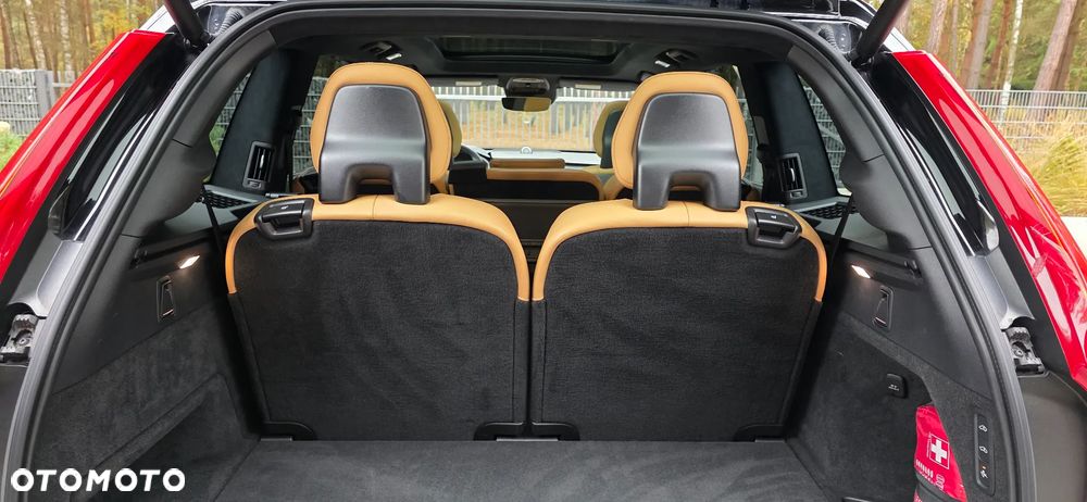 Volvo XC 90 - 15