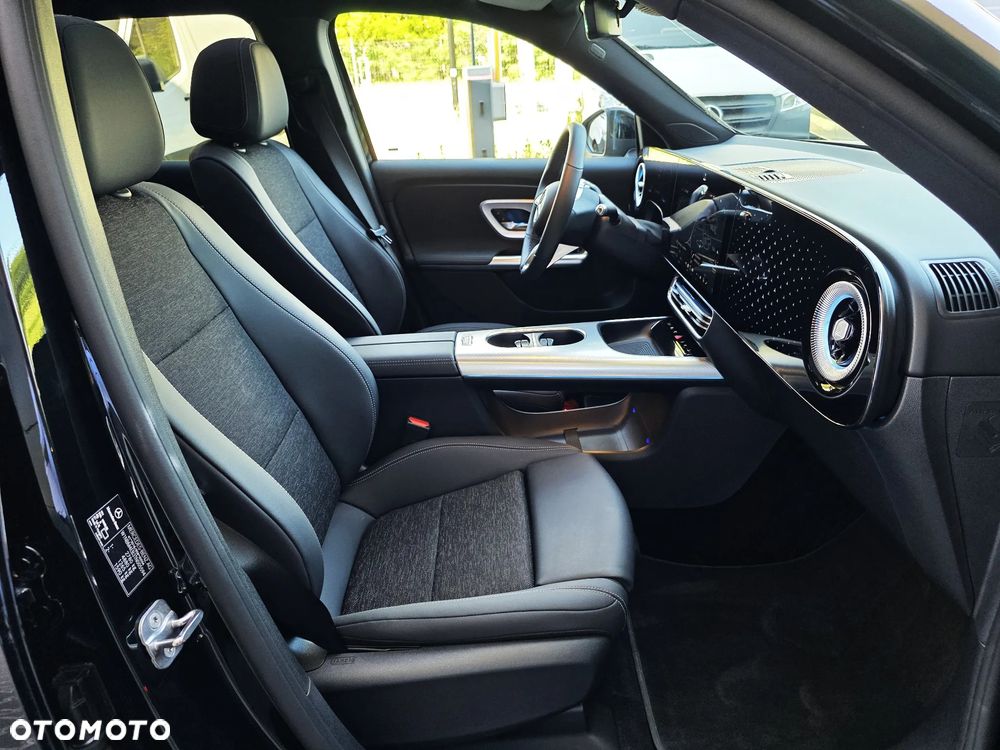 Mercedes-Benz GLB 350 4-Matic EQ 85kWh - 16