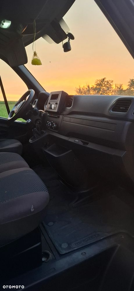 Renault Master - 18