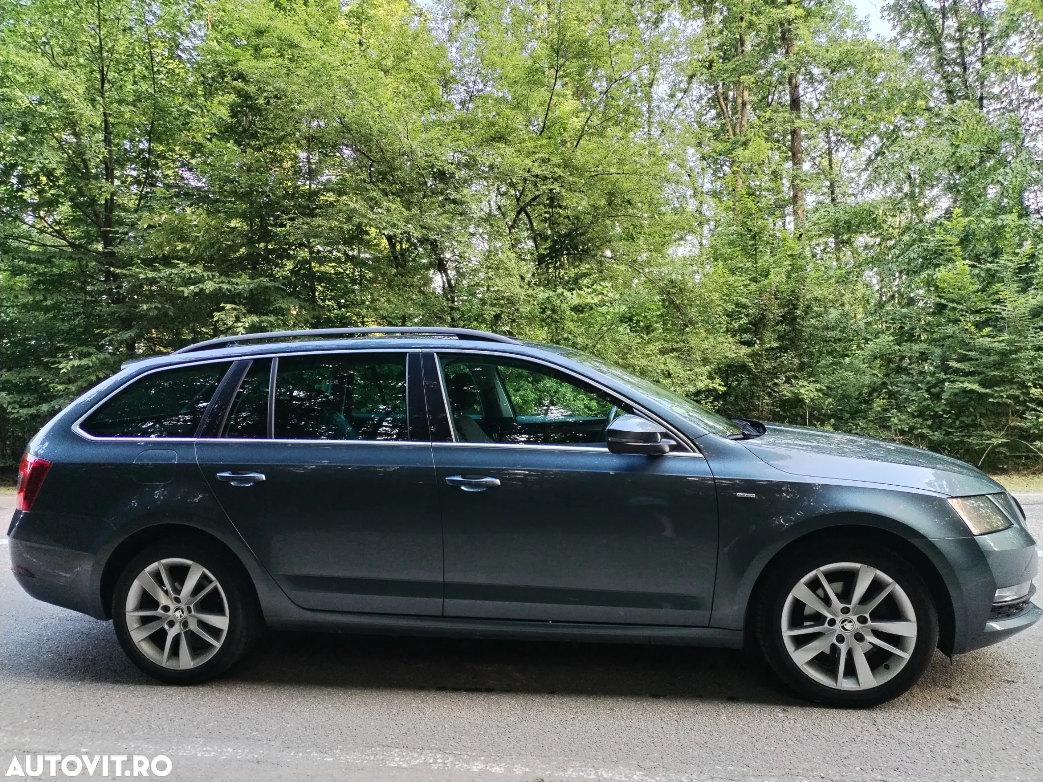 Skoda Octavia 2.0 TDI DSG Clever - 11