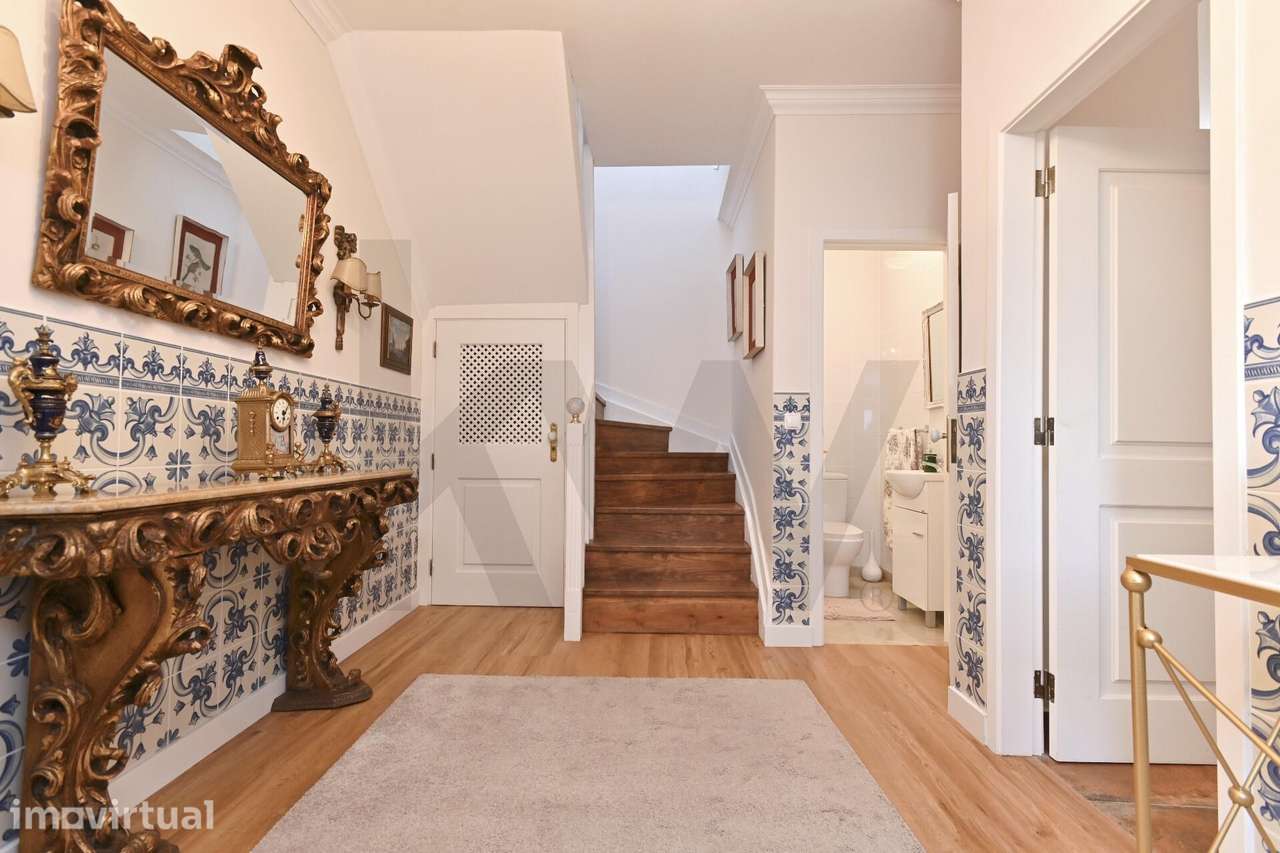 Moradia Centenária Totalmente Remodelada em Casainhos - Grande imagem: 2/28