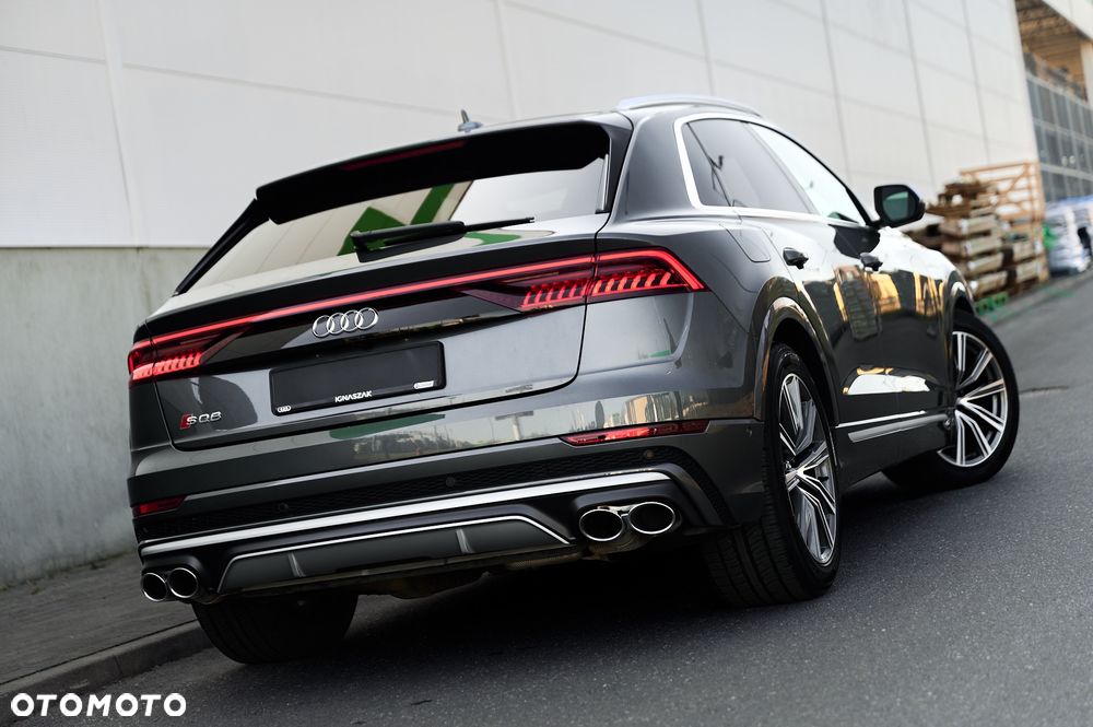 Audi SQ8 - 1