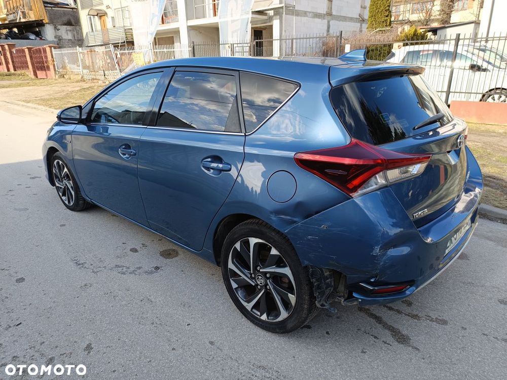 Toyota Auris - 6