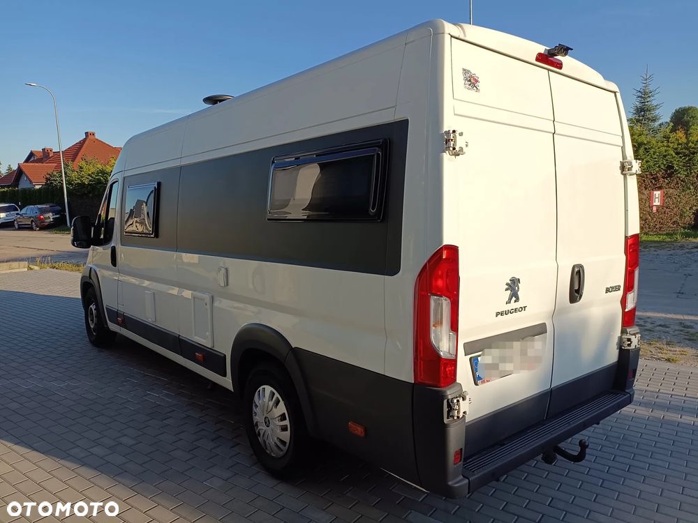 Volkswagen Caravelle - 7