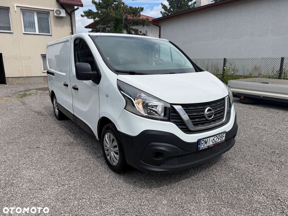 Nissan NV300 - 2