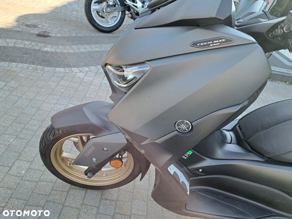 Yamaha X-max - 15