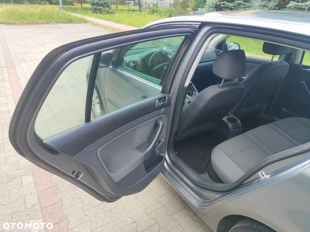 Volkswagen Golf 1.6 Edition - 33