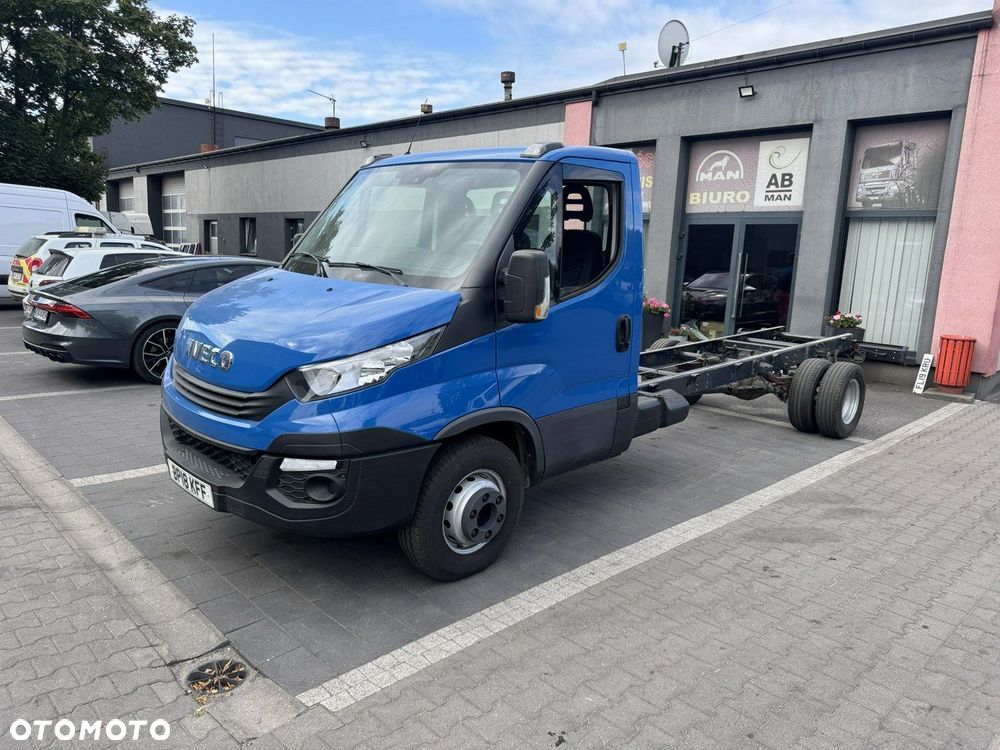 Iveco Daily - 1
