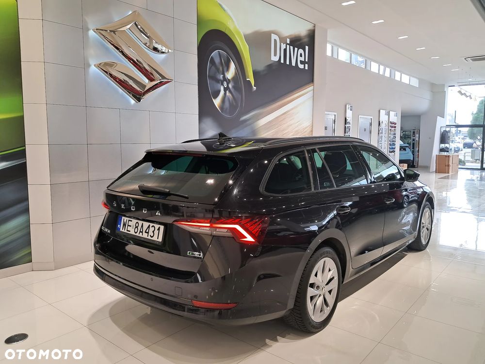 Skoda Octavia 1.5 TSI e-TEC DSG Ambition - 4