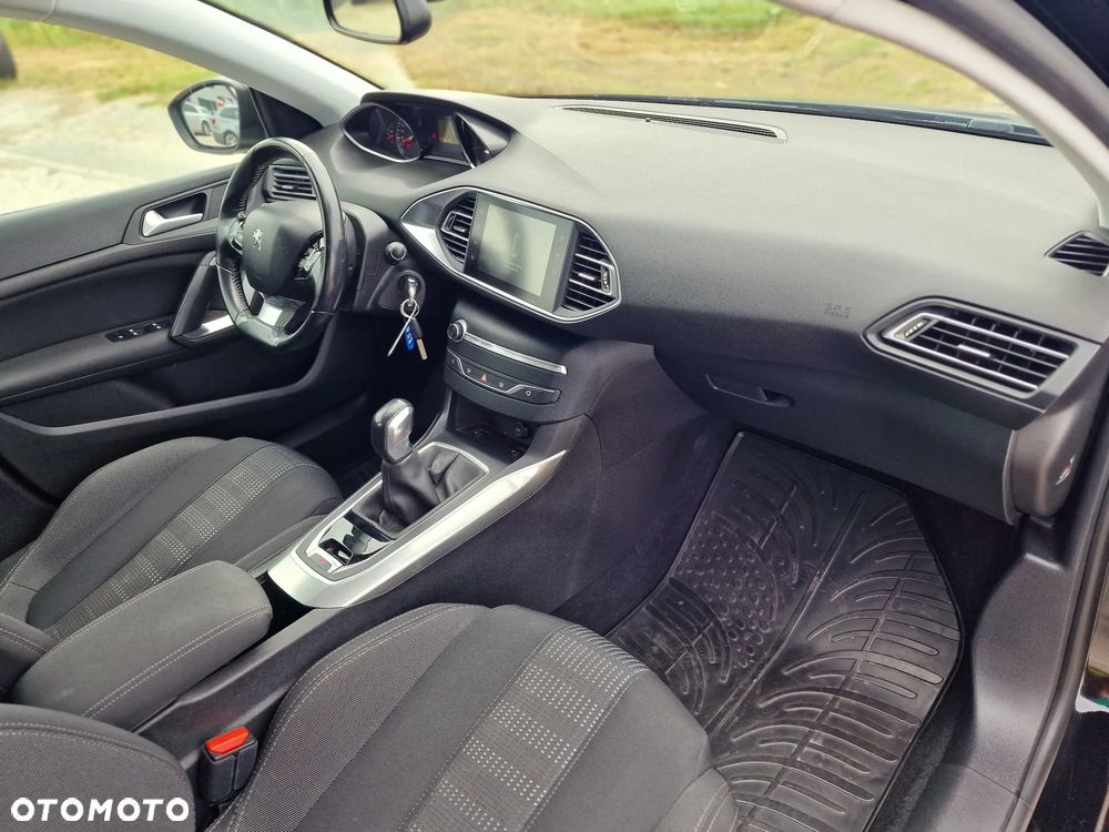 Peugeot 308 BlueHDi 100 Stop & Start Business-Line - 28