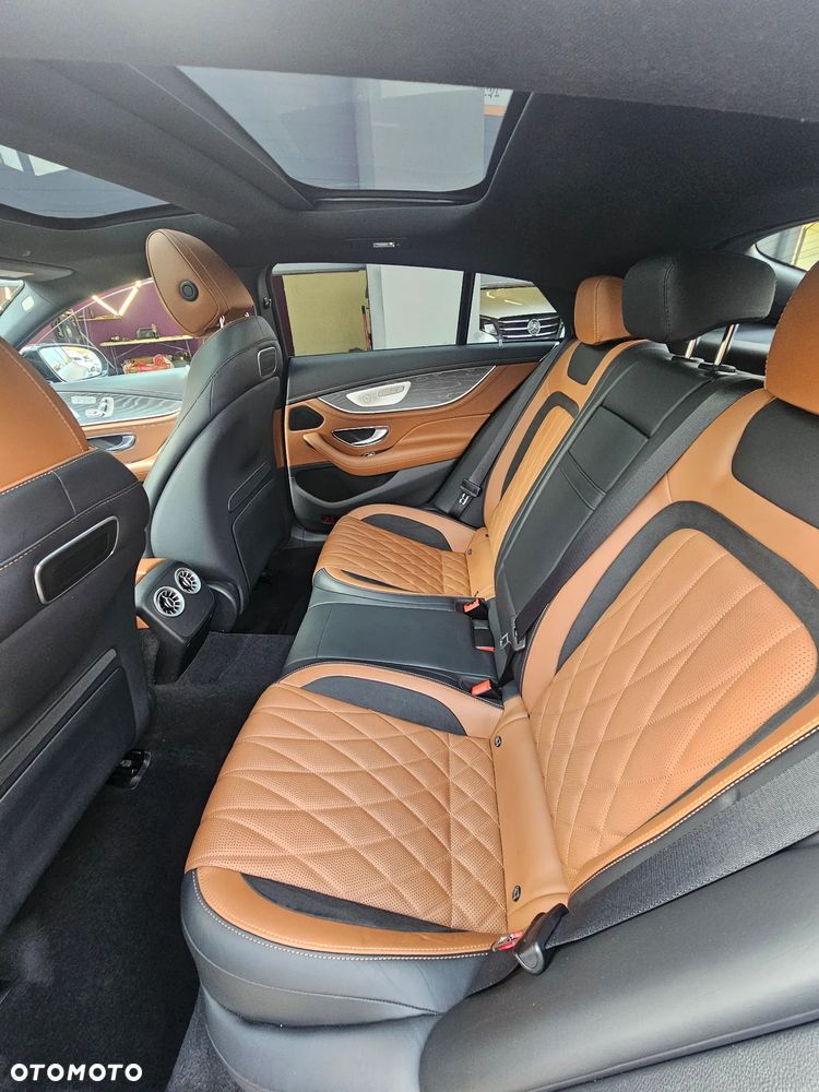 Mercedes-Benz AMG GT 43 4-Matic+ - 6
