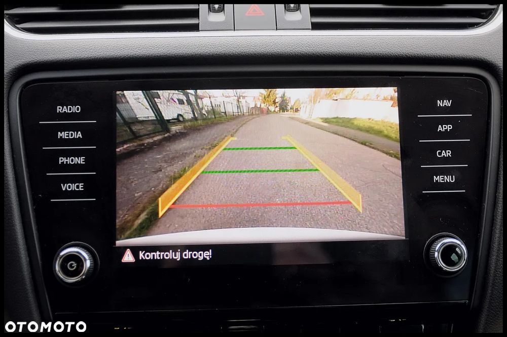 Skoda Octavia 2.0 TDI 4x4 DSG RS - 38