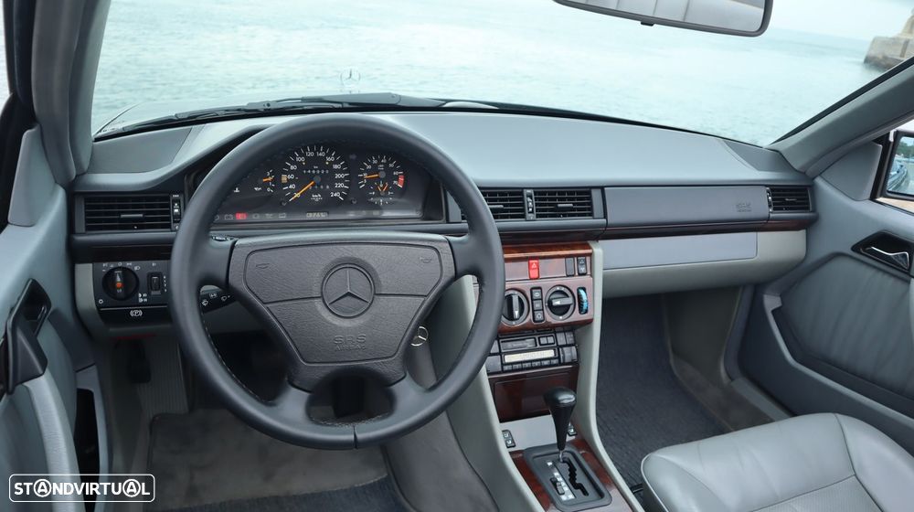 Mercedes-Benz E 220 - 39