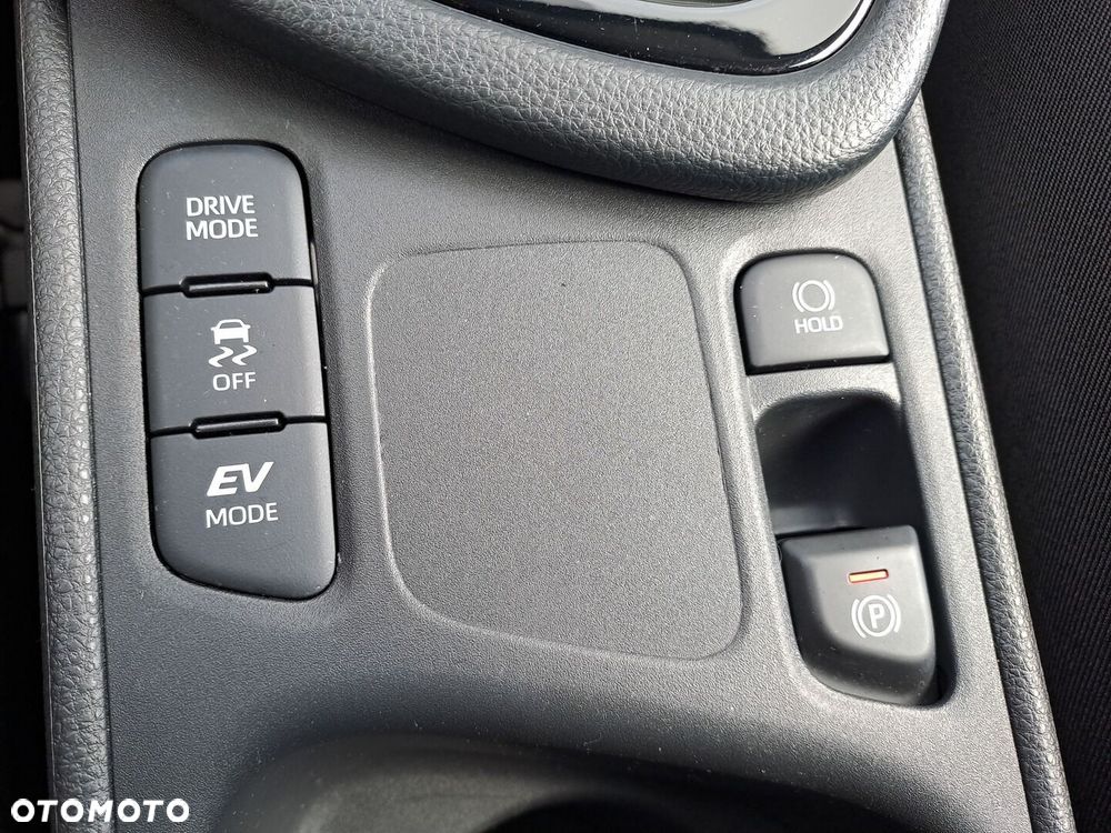 Toyota Yaris Hybrid 1.5 Style - 28