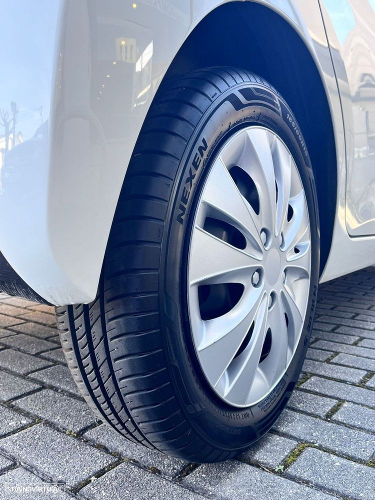 Toyota Aygo 1.0 X-Play+AC+X-Touch - 38