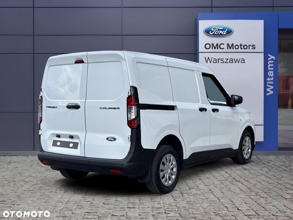 Ford Transit Courier - 5