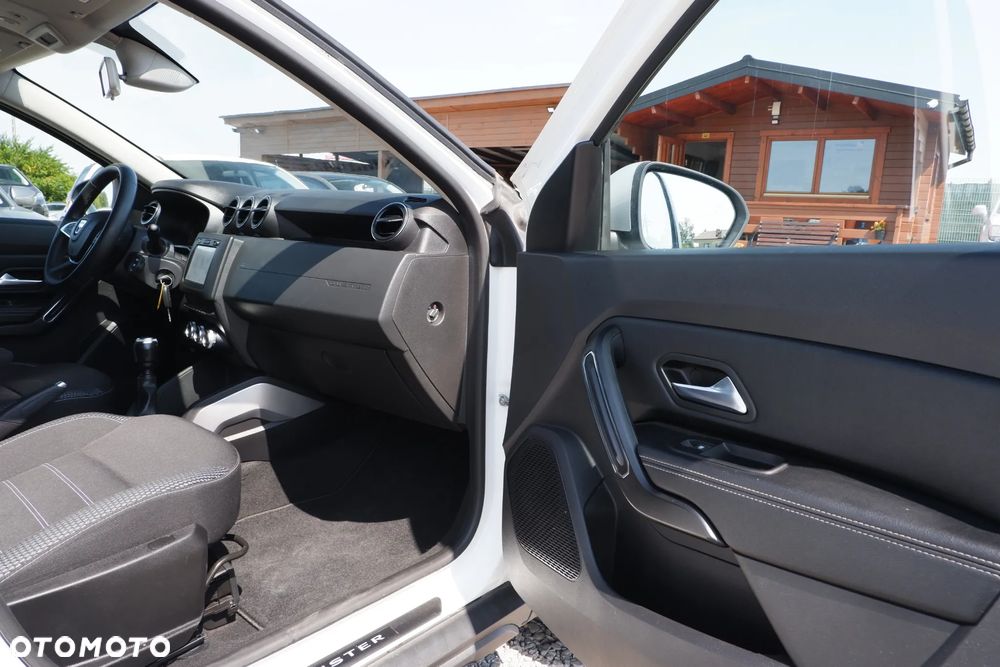 Dacia Duster 1.6 SCe Prestige - 3