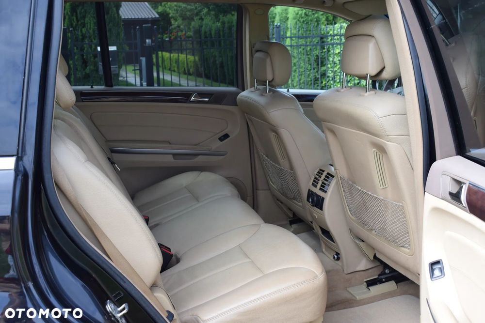 Mercedes-Benz GL 420 CDI - 13