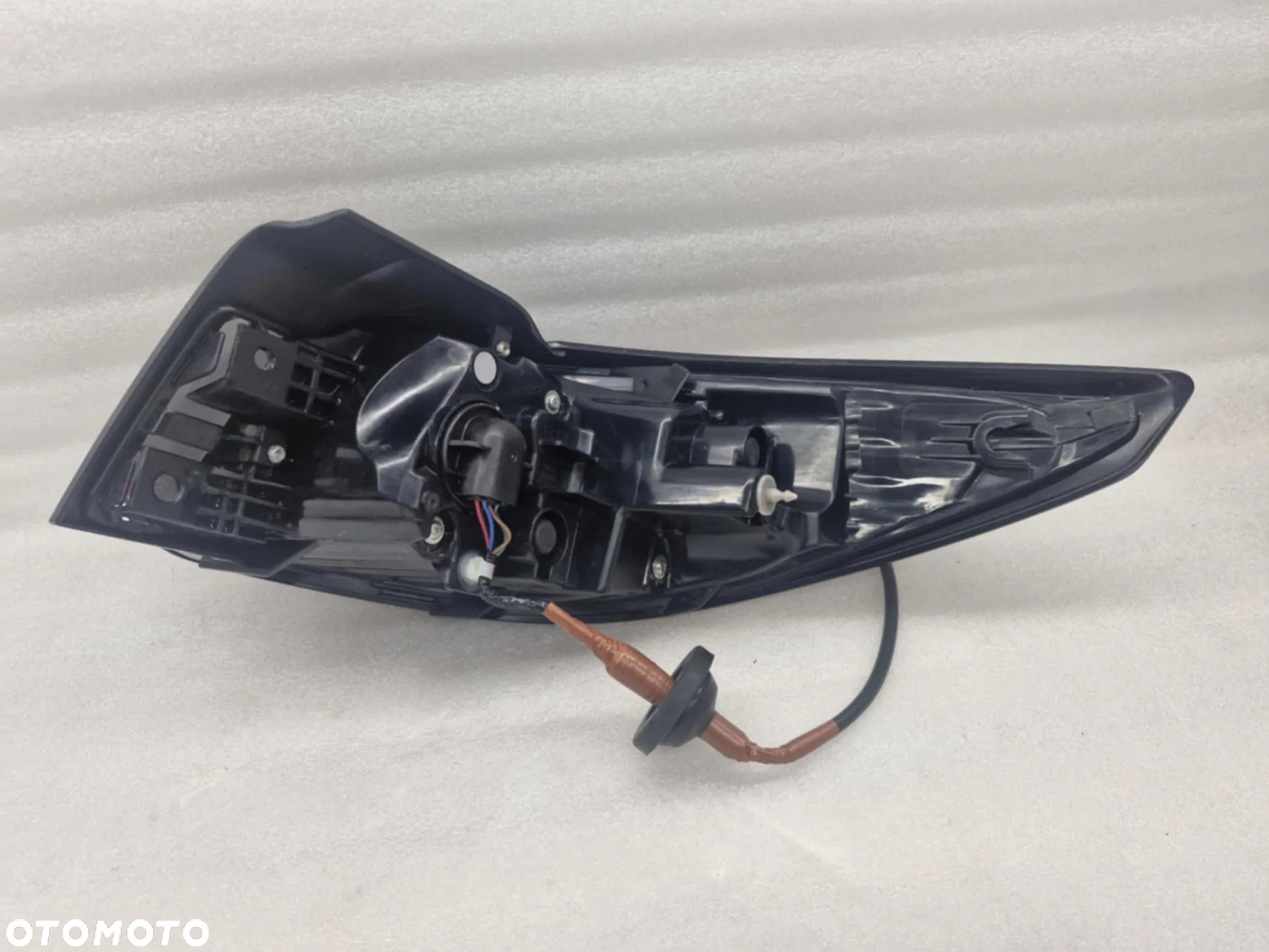 MAZDA CX-5 LIFT LED LAMPA LEWA CAŁA TYŁ W6724/W3872 - 11