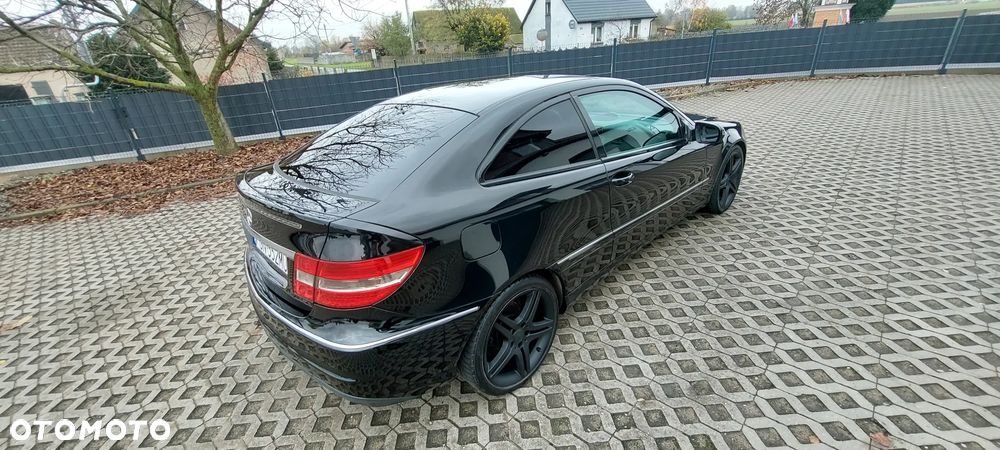 Mercedes-Benz CLC - 32