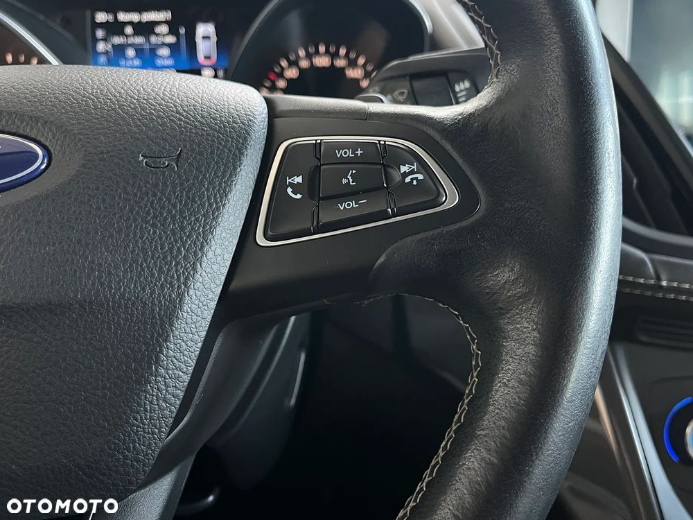 Ford Kuga 2.0 TDCi 4x4 Vignale - 14