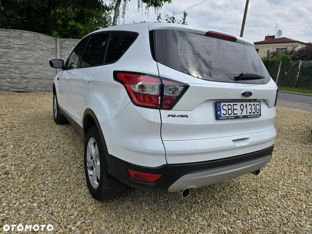 Ford Kuga - 34