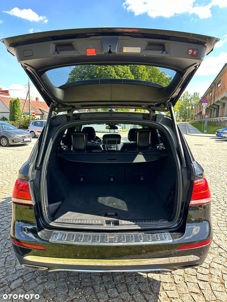 Mercedes-Benz GLE - 12
