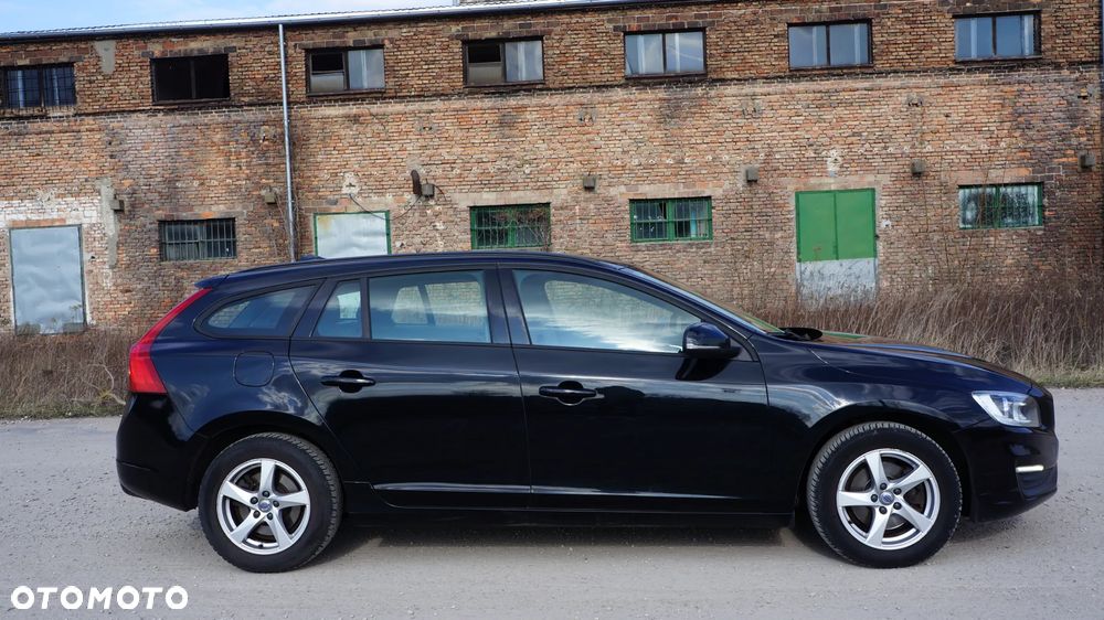 Volvo V60 D2 - 12