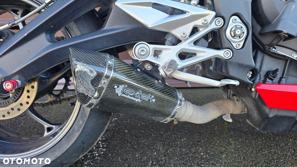 Triumph Street Triple - 3