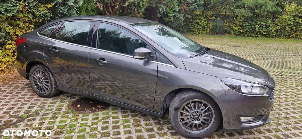 Ford Focus 1.5 EcoBoost SYNC Edition ASS - 6