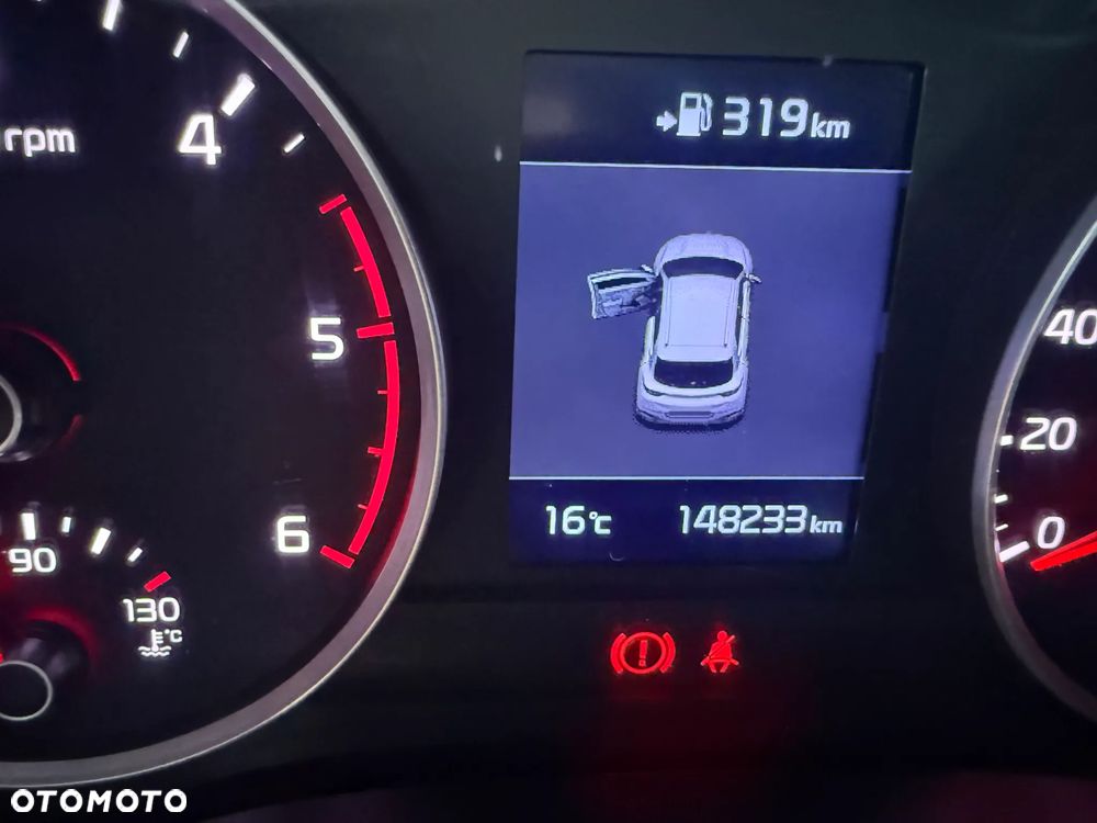 Kia Stonic 1.6 CRDi Platinum Edition - 22