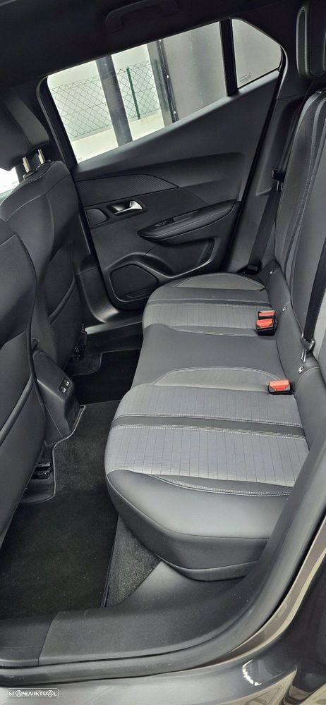 Peugeot 2008 1.5 BlueHDi Allure Pack EAT8 - 7