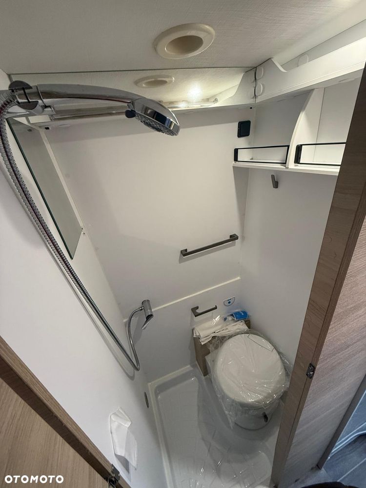Eura Mobil Forster 541 Youngsrer L2H2 Dla 2 osób Nowy FV23% - 22